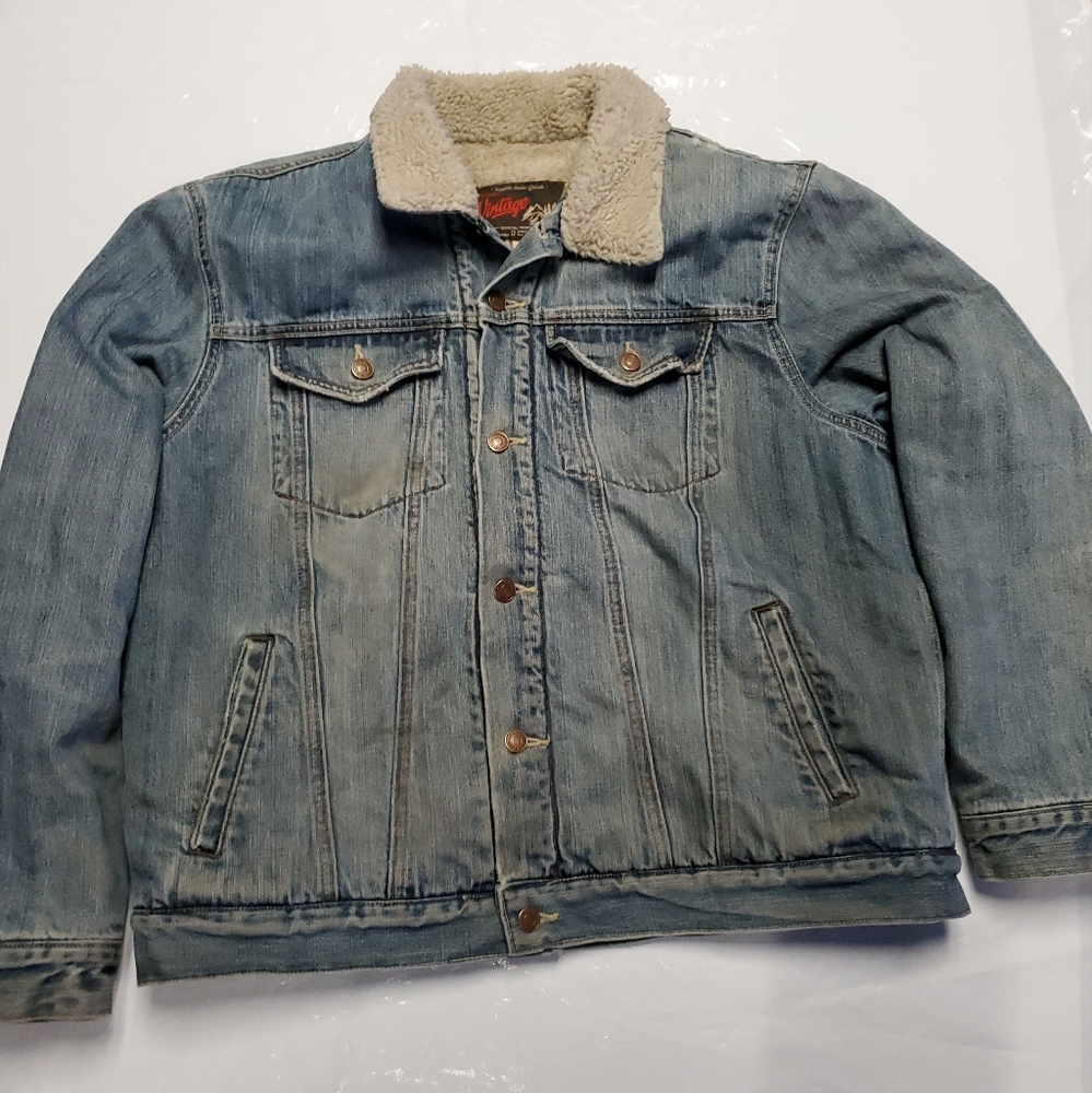 Old Navy Men's Denim Sherpa Trucker Jacket